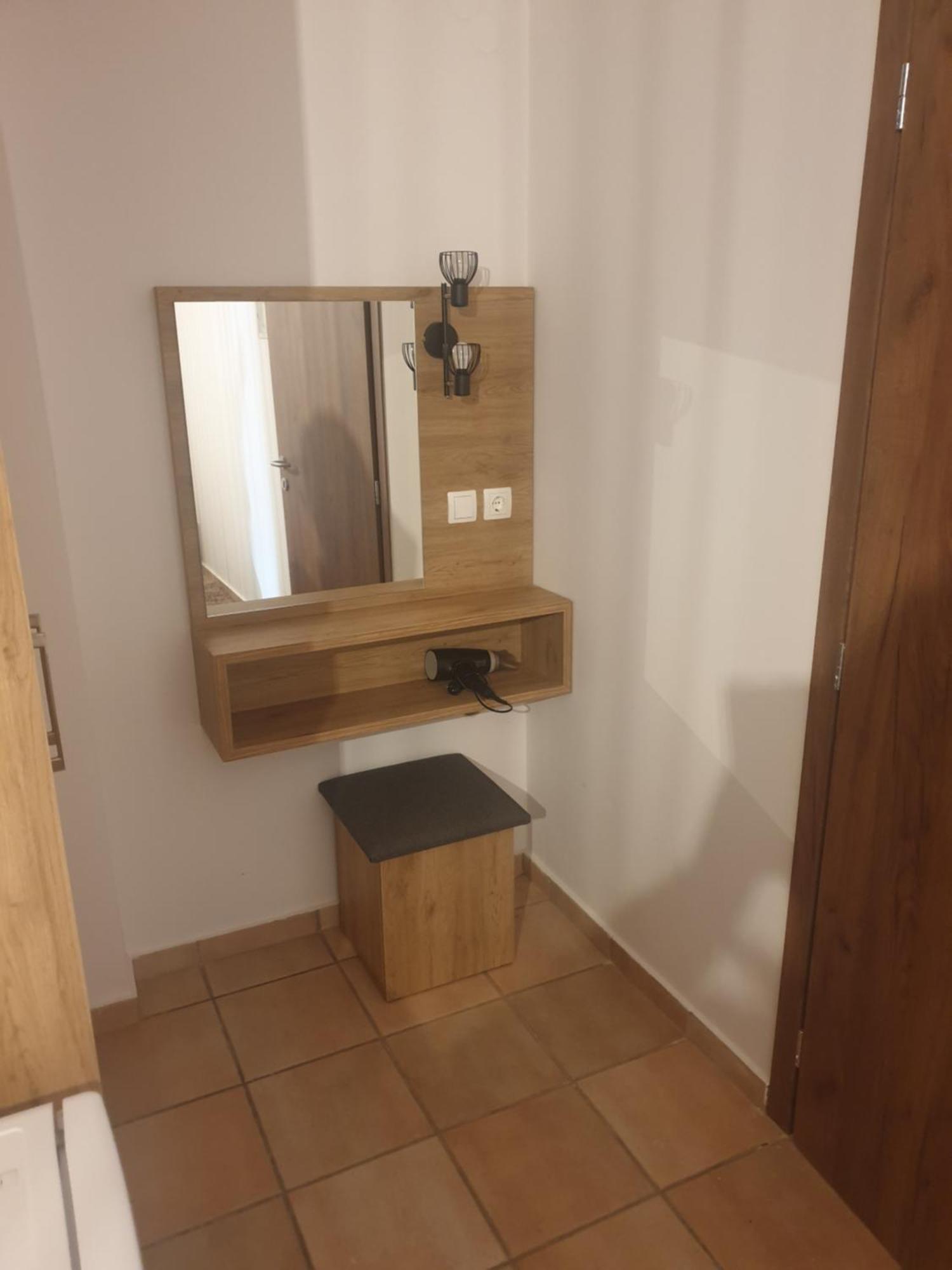 To Ellinikon Apartman Omalósz Kültér fotó