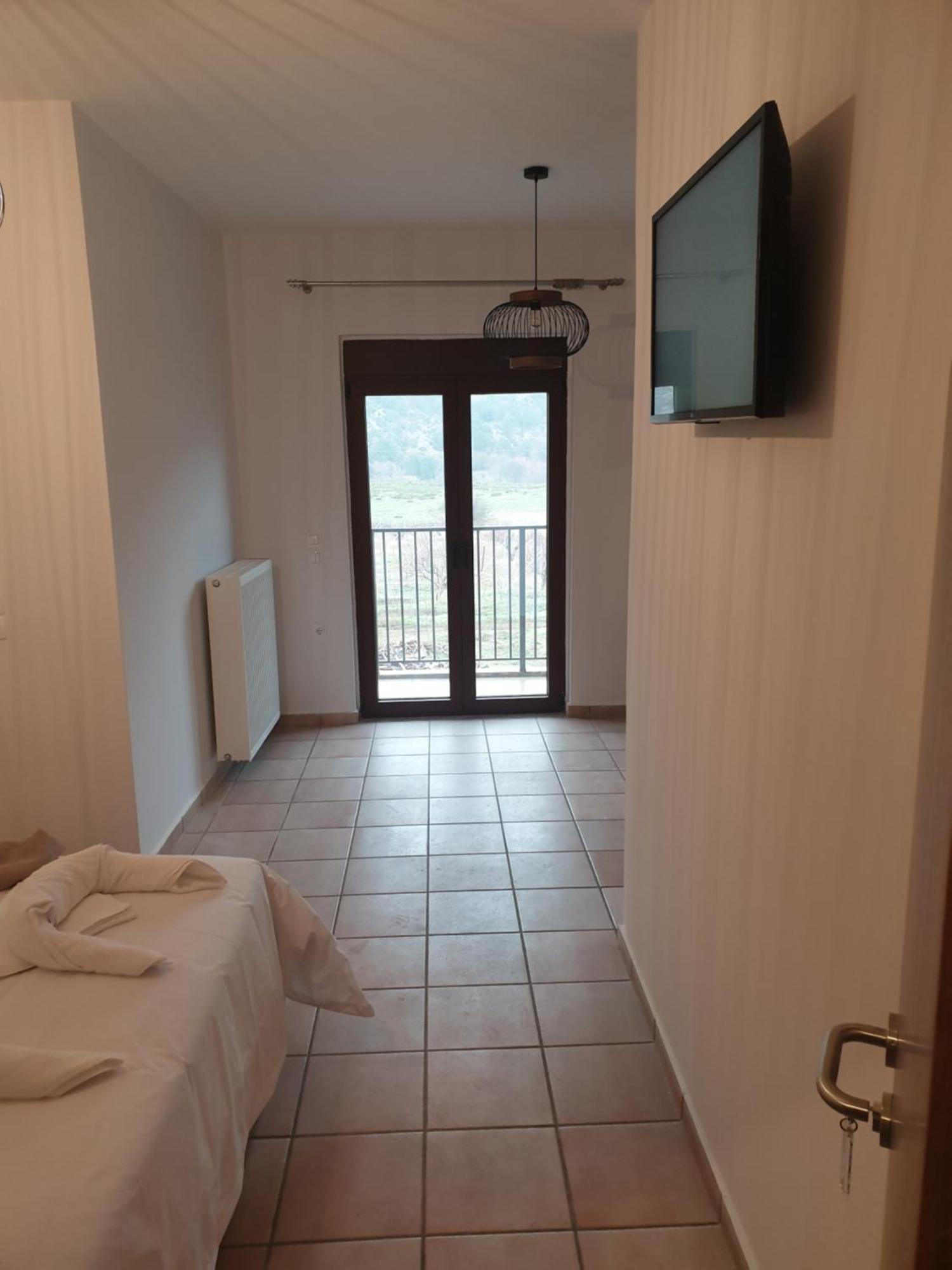 To Ellinikon Apartman Omalósz Kültér fotó
